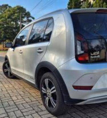 VOLKSWAGEN UP 1.0 170 TSI TOTAL FLEX XTREME 4P MANUAL